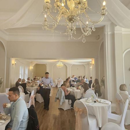 Woodland Manor Hotel Bedford Zewnętrze zdjęcie