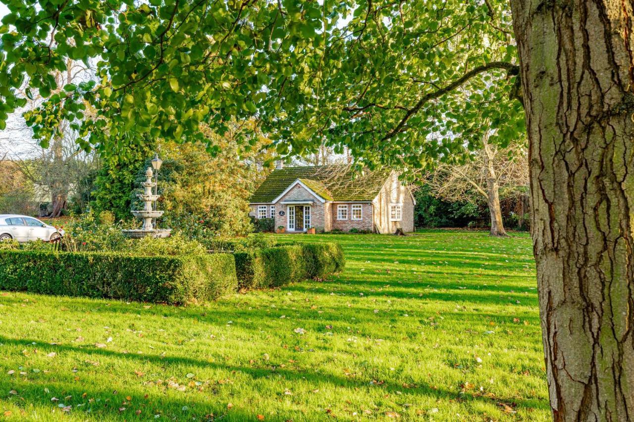 Woodland Manor Hotel Bedford Zewnętrze zdjęcie