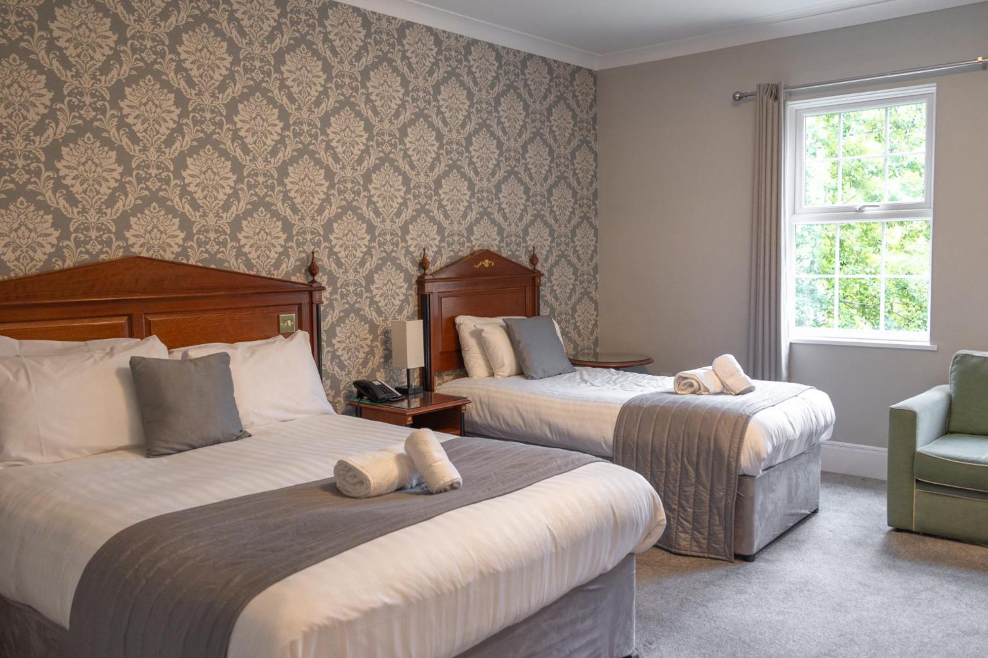 Woodland Manor Hotel Bedford Zewnętrze zdjęcie