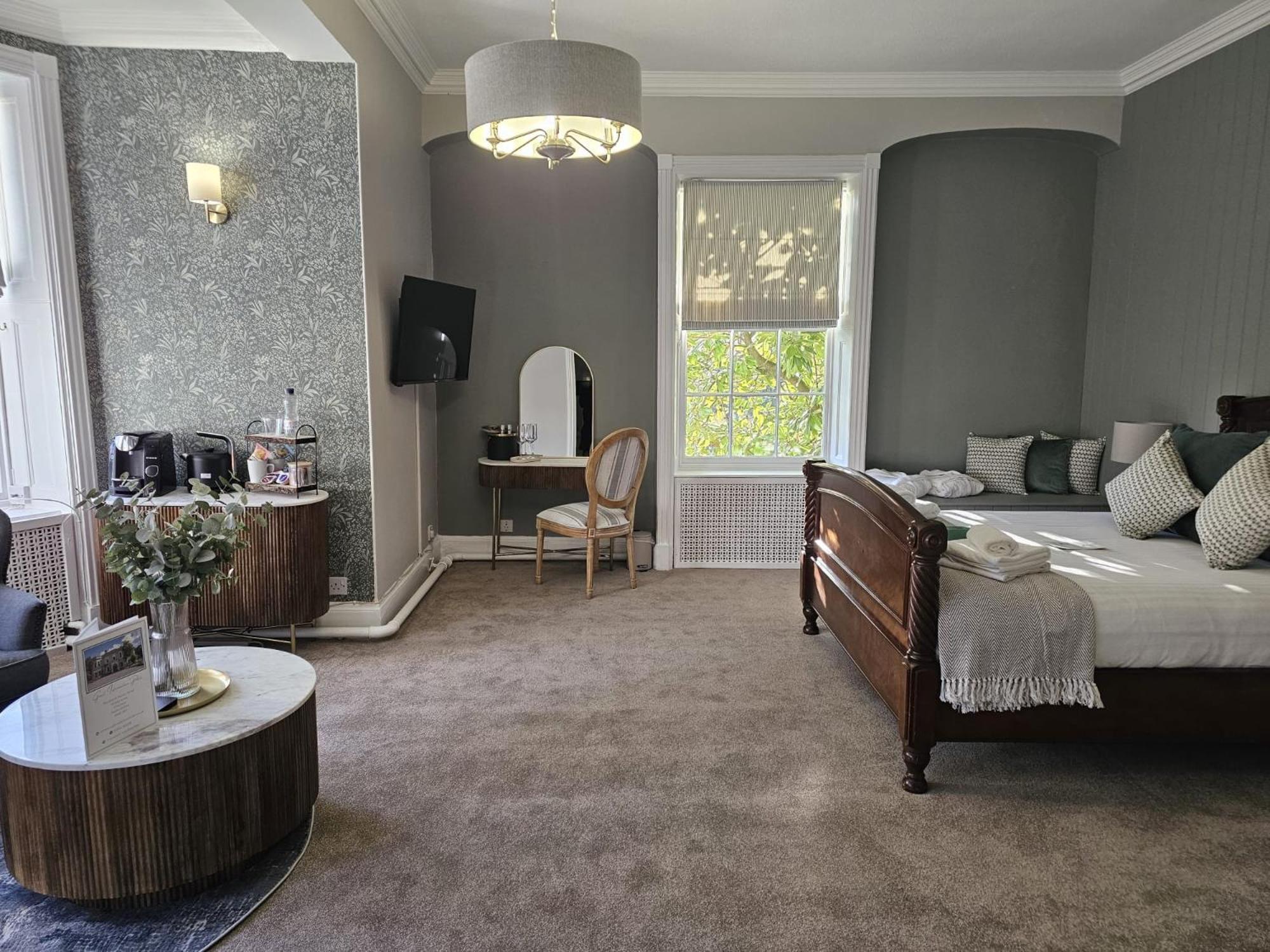 Woodland Manor Hotel Bedford Zewnętrze zdjęcie